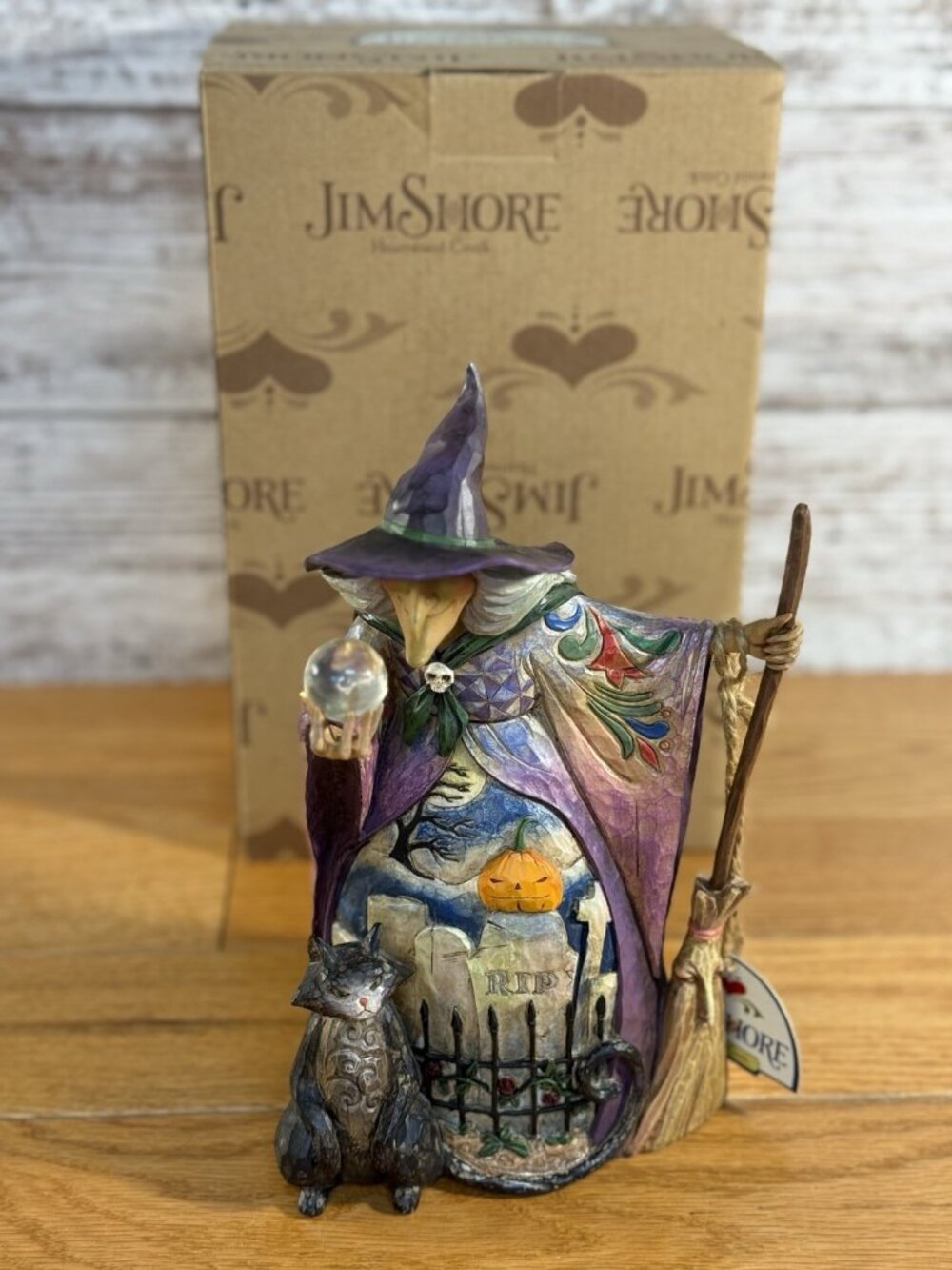 JIm Shore Witch  WHAT DO I SEE WITCH W/CRYSTAL BALL & CAT 4008905 With Box